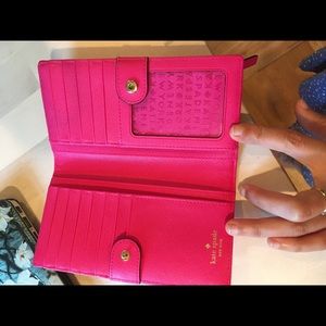 kate spade Bags - NWOT Kate Spade- Stacey Laurel Way leather wallet kate spade Bags - NWOT Kate Spade- Stacey Laurel Way leather wallet